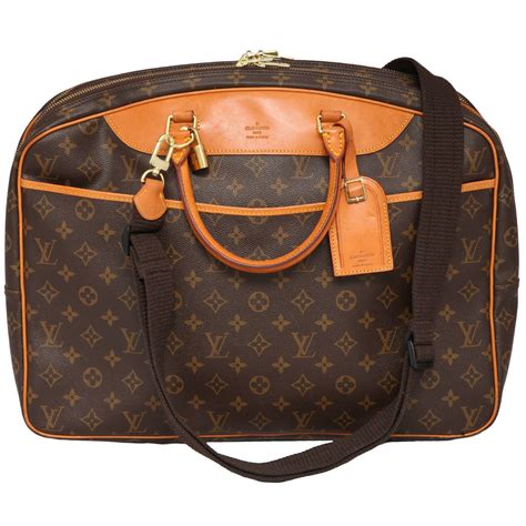 louis vuitton vliegtuigtas prijs|louis vuitton soft sided handbags.